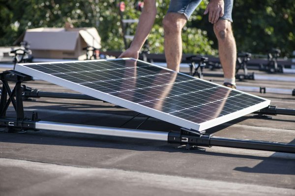 Kits solaires plug and play : la meilleure option d'énergie en 2024 !