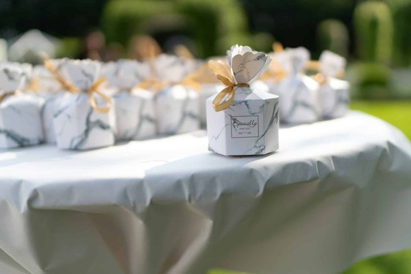 Idées cadeau pour les invités de mariage : voici quelques options à retenir
